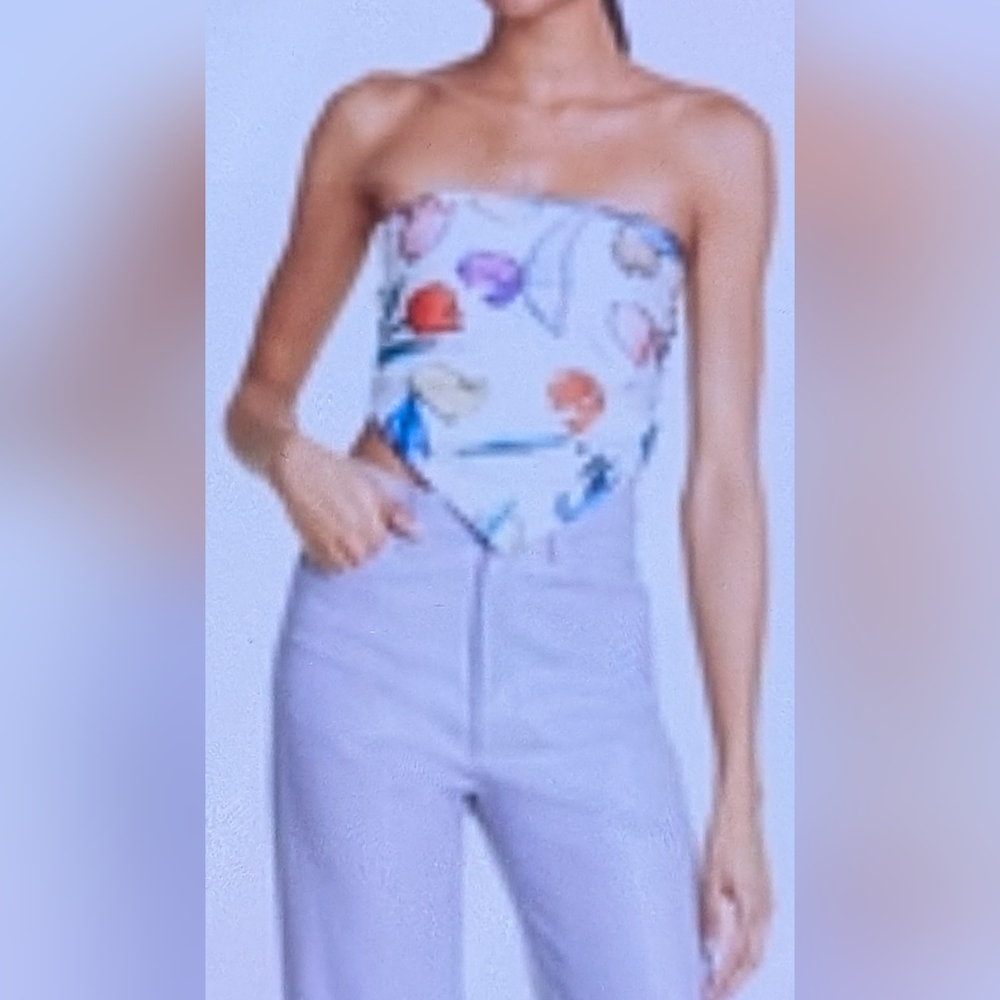 Strapless, Floral-Print, Triangle Bandana-Scarf Style Top - Picture 6 of 6